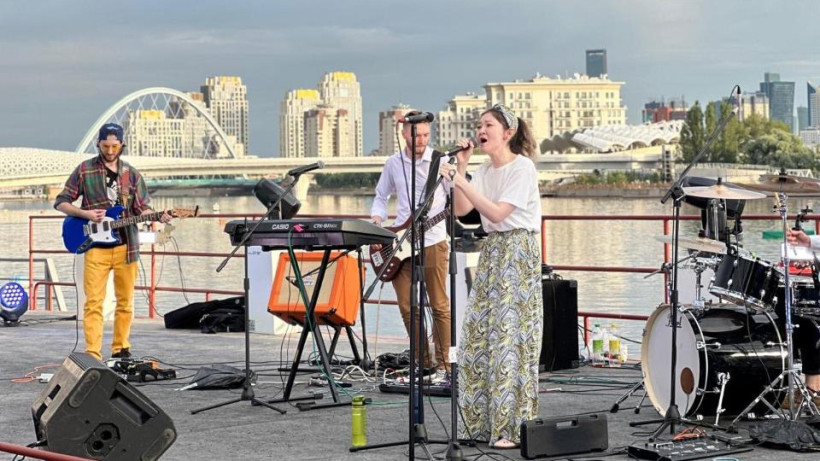  Астана әкімдігінің баспасөз қызметі 