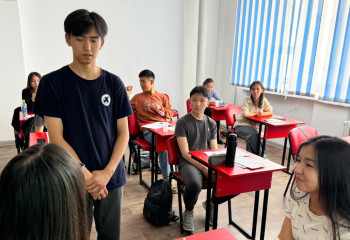 100 одаренных школьников области Абай завершили обучение в летнем лагере Jas akademik-2024