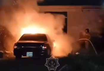 Астанада жеке тұрғынүй аумағында көлік өртенді