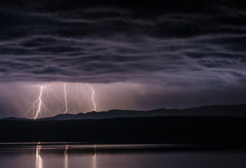 ТЖМ найзағай кезіндегі қауіпсіздік ережелерін еске салды