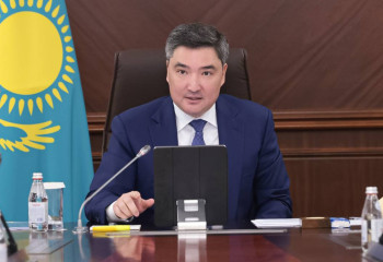 Олжас Бектенов жол құрылысы кезінде жемқорлық тәуекелдерін азайтуды тапсырды