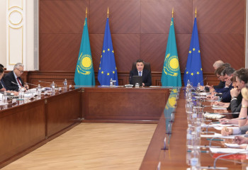 Olzhas Bektenov and heads of EU diplomatic missions discuss prospects for logistics cooperation