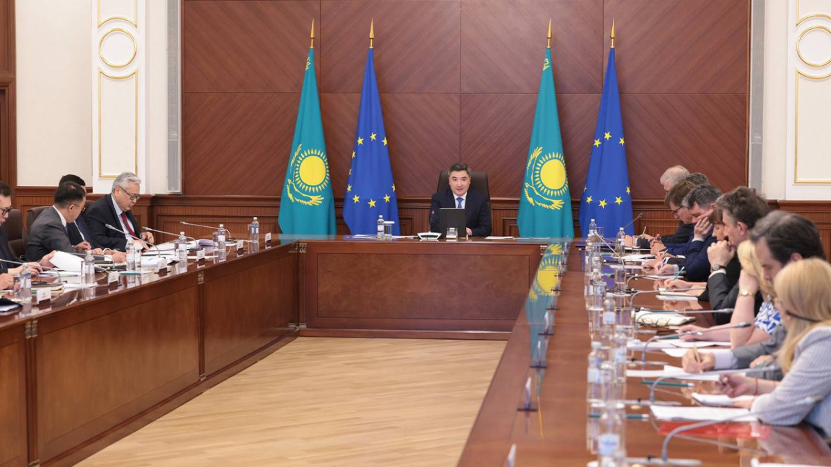  пресс-служба Правительства РК 