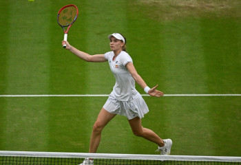 Елена Рыбакина пробилась в полуфинал Уимблдона