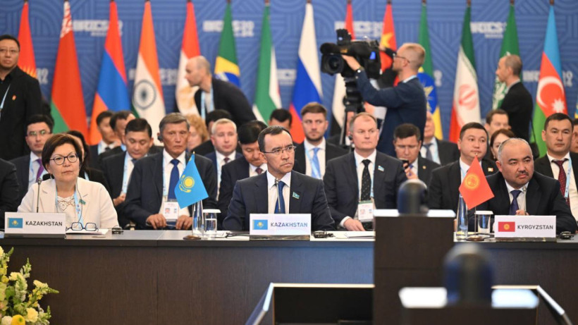  пресс-служба Сената Парламента РК 