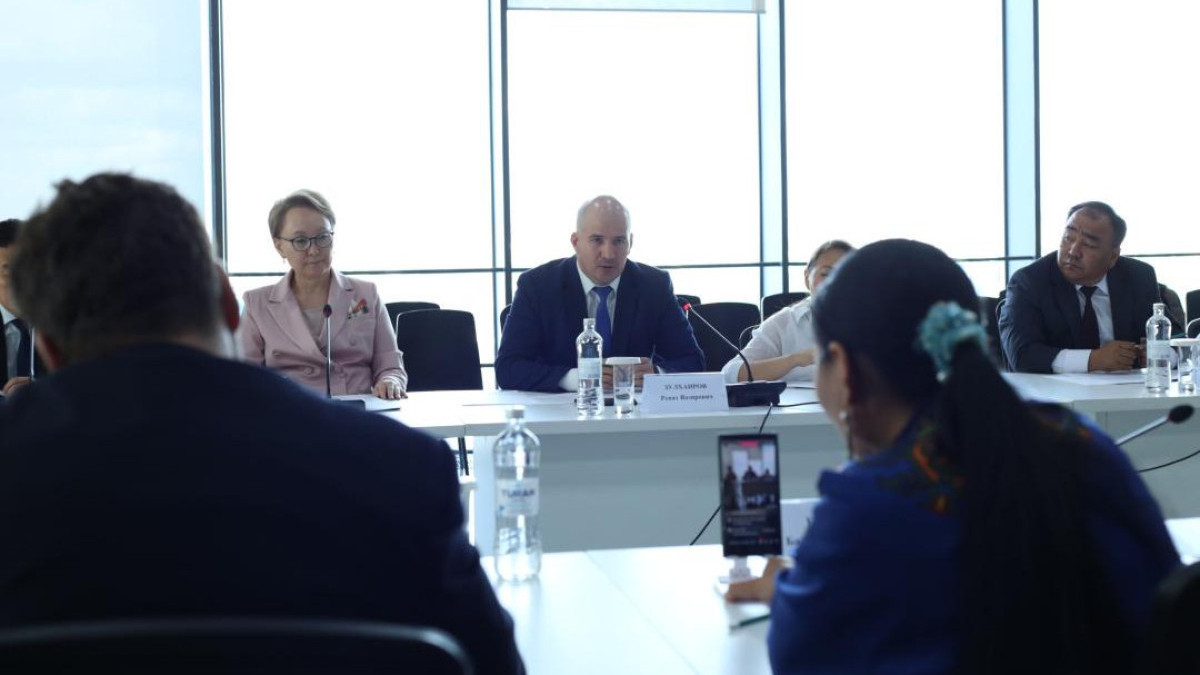  Ministry of Culture and Information 