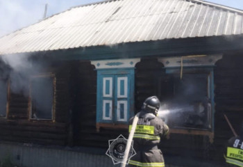 Пожарные ВКО потушили загорание в жилом доме