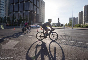 Гонщик «Астаны» финишировал в топ-10 седьмого этапа «Тур озера Цинхай»