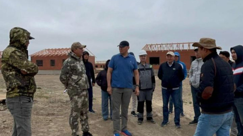  Өнеркәсіп және құрылыс министрлігі 