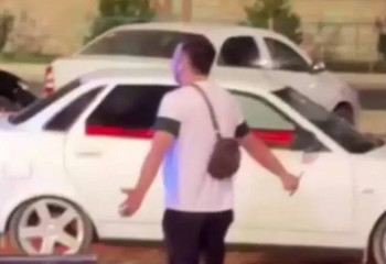 Ақтауда әйелін бауыздамақ болған ер адам ұсталды