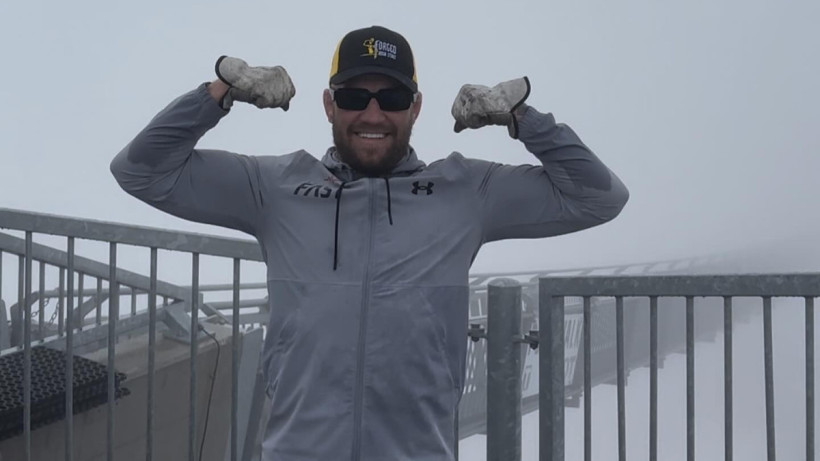  instagram.com/thenotoriousmma/ 