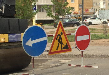 Астанада «Қараөткел» көпіріндегі жол төсеміне жөндеу жүргізілуде