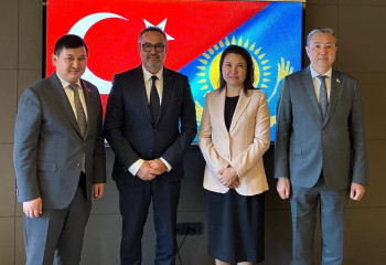 Казахстанский дипломат встретилась в Стамбуле с турецкими инвесторами