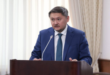 ЖОО-лар жасанды интеллектіні қалай қолданады? Саясат Нұрбек жауап берді