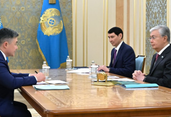 President Kassym-Jomart Tokayev receives Chairman of National Bank