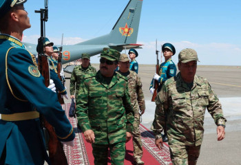 Қырғызстан мен Тәжікстанның әскери делегациялары Ақтауға келді