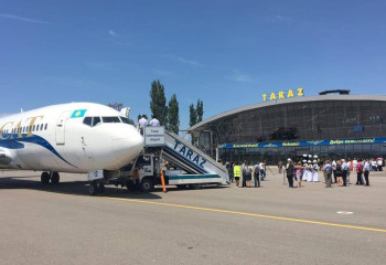 Ұшақта тәртіп бұзған шетелдік азамат қамауға алынды