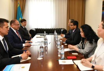 Kazakhstan and Asian Development Bank discuss future cooperation at Kazakh FM