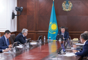 Олжас Бектенов поручил ускорить темпы  восстановления жилья и инфраструктуры после паводков