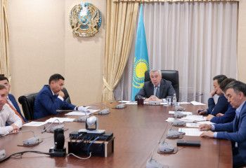 Үкімет егін жинауға дайындықты күшейтеді және экспорттық мүмкіндіктерді кеңейтеді