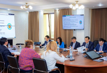 В Казахстане снизились цены на продукты