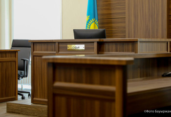 Ақтөбе облысында әріптесін интим видеосымен бопсалаған жігіттерге үкім шықты