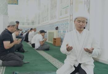 Көкшетаулық имам жұма намазында спортшыларға бата берді