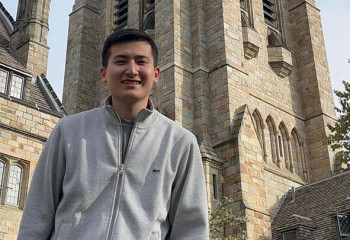 Соңғы кездері АҚШ-та қазақ тіліне сұраныс артты - Массачусетс университетінің студенті