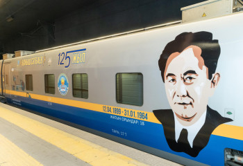 Kazakh national carrier introduces its first designed train