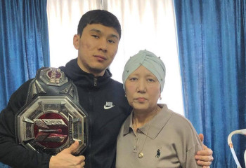 Қазақ файтері анасының қазасынан соң араға үш сағат салып жеңіске жетті