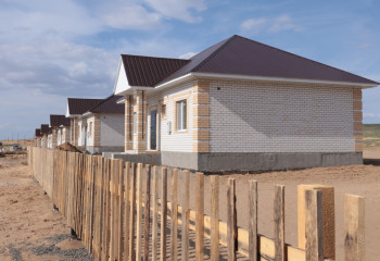 В пострадавших от паводков селах Актюбинской области ведется строительство 511 домов