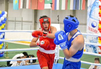 Сильнейших боксеров среди молодежи определили на турнире в Костанае