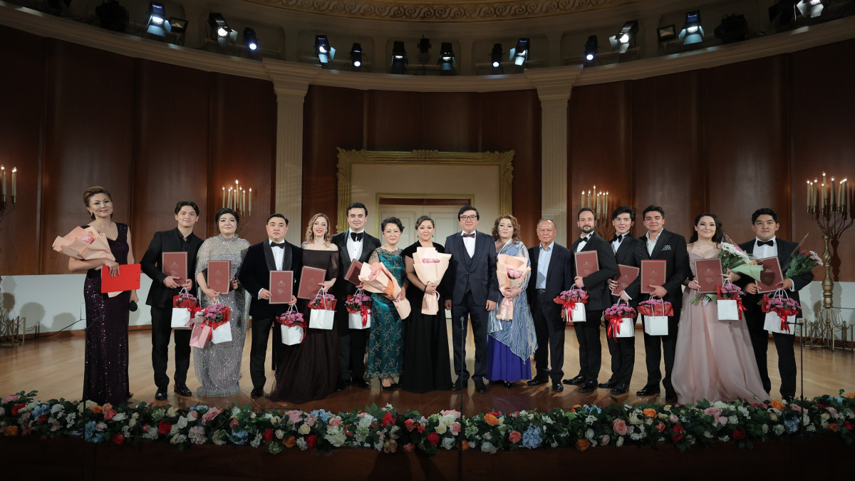  astanaopera.kz 