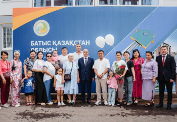 БҚО-да су тасқынынан зардап шеккен тұрғындарға тағы 65 пәтер берілді