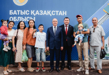 Ключи от 65 квартир вручили пострадавшим от паводка жителям ЗКО