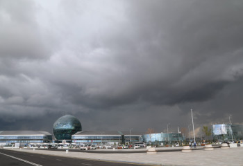 Грозы с градом и высокая пожарная опасность: штормовое предупреждение объявили в РК