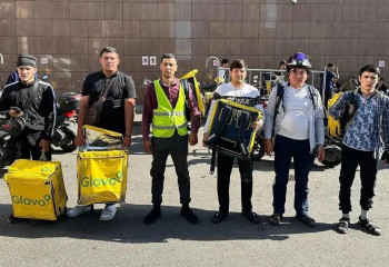 Алматыда заңсыз курьер болып жүрген бір топ шетелдік еліне қайтарылды