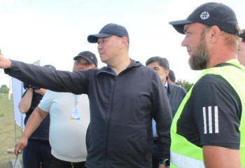 Строительство домов после паводков: министр приехал с проверкой в село Вознесенка