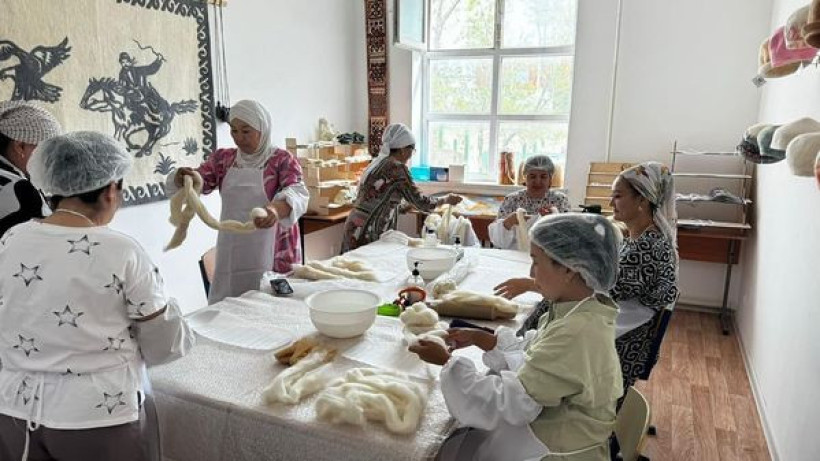  Қарақия ауданы әкімдігі 