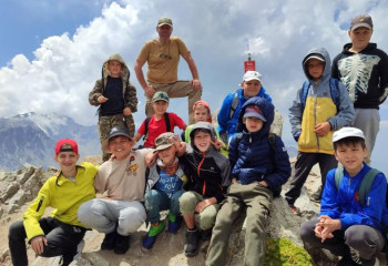 Алматылық оқушылар таулы жерде сынақтан өтті