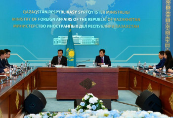 Сыртқы істер министрлігінде жастар жобаларын ілгерілету мәселелері талқыланды