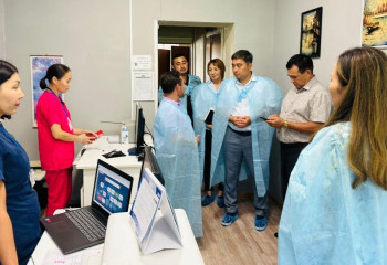 Представители офиса УПЧ посетили Центр спецсоцуслуг в ВКО