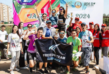 Қазақстанда мыңдаған волонтер экоплоггингке қатысты