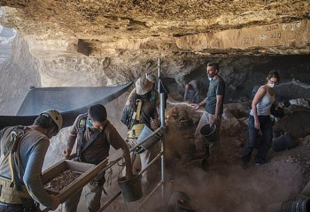 Archaeologists find vast moat that protected Jerusalem’s biblical kings