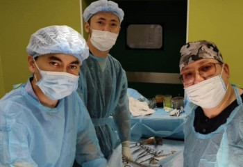 Жамбылдық онкологтар науқастан салмағы 6 келі аса үлкен ісікті алып тастады