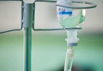 Пациентам в Абайской области ставили просроченную анестезию