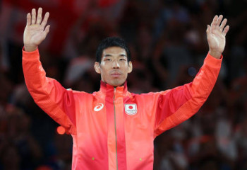 Парижде Жапонияның тағы бір дзюдошысы екі дүркін Олимпида чемпионы атанды