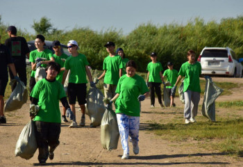 Областной экоплоггинг прошел на реке Саркырама в Акмолинской области в рамках «Таза Қазақстан»