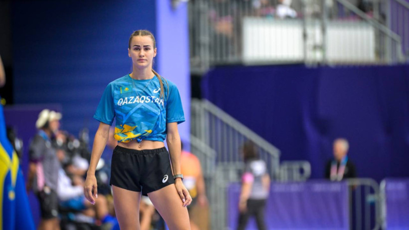  © Владислав Семенов 