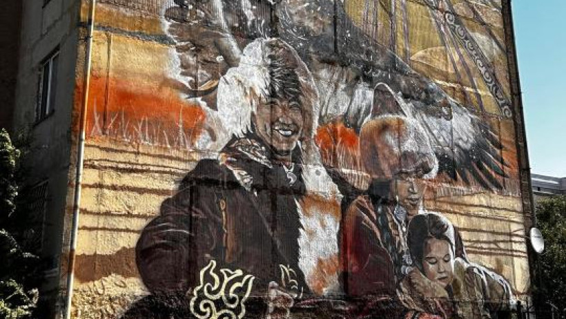  Астана қалалық әкімдігі 